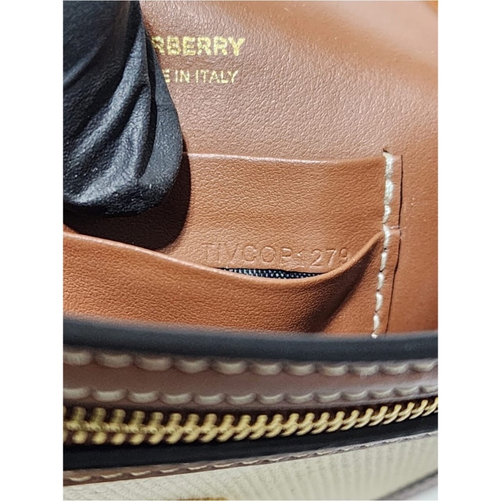 Authentic Burberry Thomas Burberry TB Shoulder Bag Brown/Cream - Picture 6 of 14